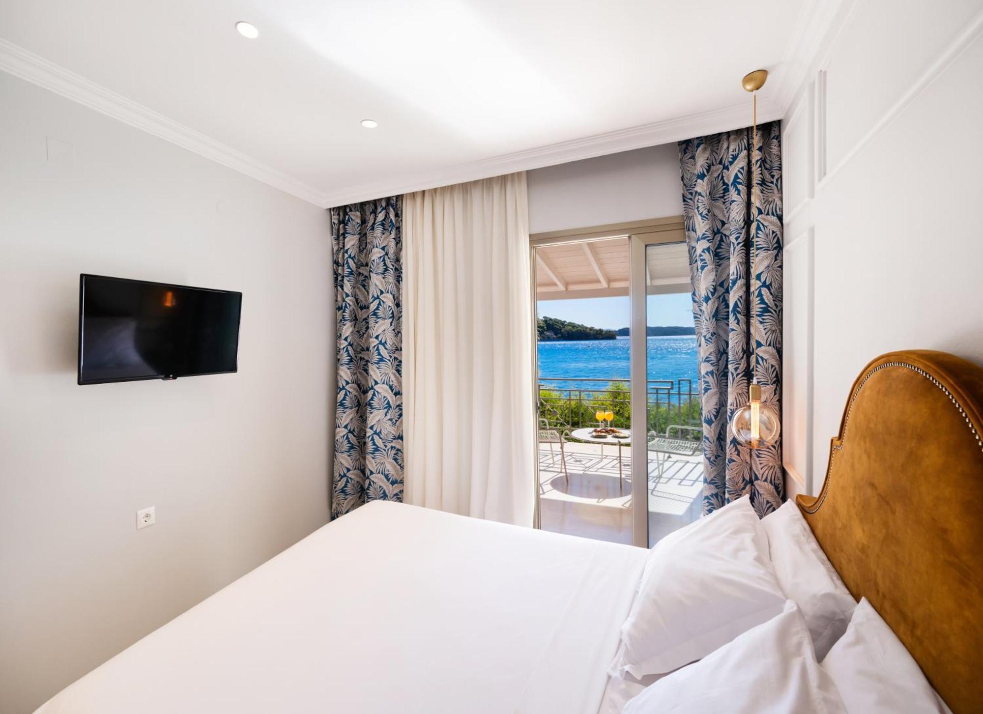 Eva Beach Hotel Lefkada Nydri  Exterior photo